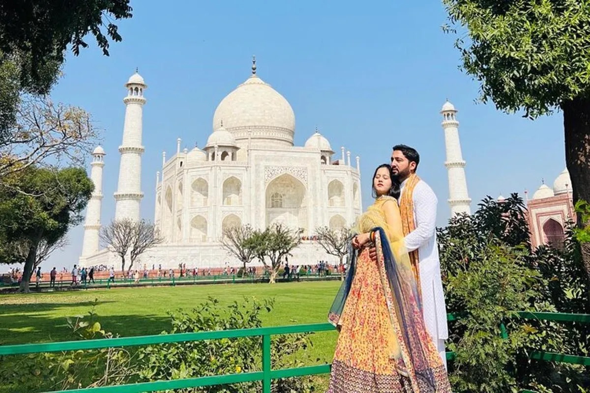 Taj Mahal Day Tour from Delhi by Train
